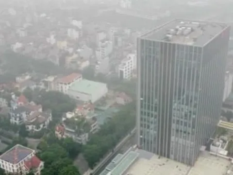 Ô nhiễm không khí ở Hà Nội xếp thứ 3 thế giới do khói thải ô tô, xe máy