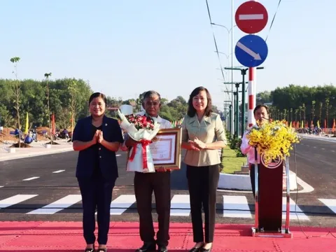 Bình Phước: Hiến đất vàng để đường rộng mở