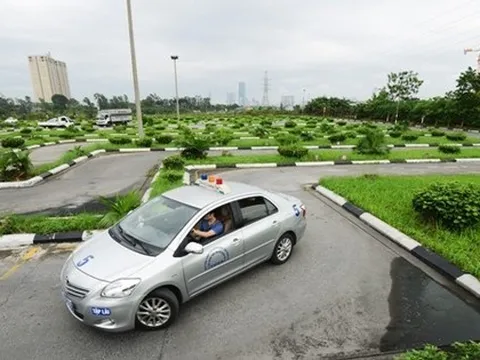 Hà Nội: Phí đào tạo lái xe B2 hơn 15,5 triệu đồng