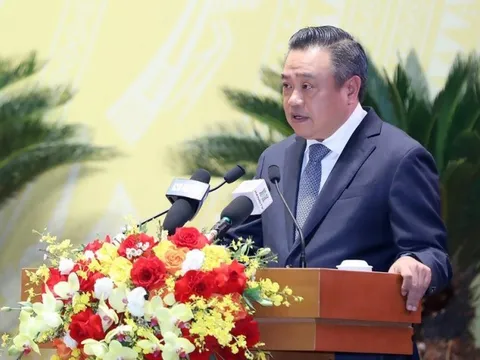 Chủ tịch Hà Nội: Sẽ có đề án riêng thực hiện 12 dự án đường sắt đô thị