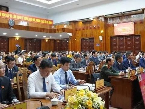 Quảng Bình công bố phiếu tín nhiệm 30 người giữ chức vụ do HĐND bầu