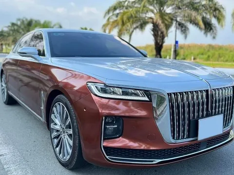 Hongqi H9 'lướt' chào giá hơn 1,6 tỷ: Rẻ hơn xe mới gần 500 triệu, đổi màu kiểu Maybach, được ví như 'Rolls-Royce giá rẻ'