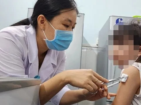 Lo dịch bùng phát vì thiếu vắc-xin