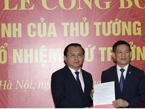 Trao Quyết định bổ nhiệm tân Thứ trưởng Bộ Tài chính