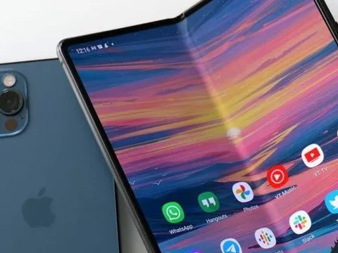 2024 sẽ không phải năm của smartphone màn hình gập nếu Apple vẫn "thẳng"