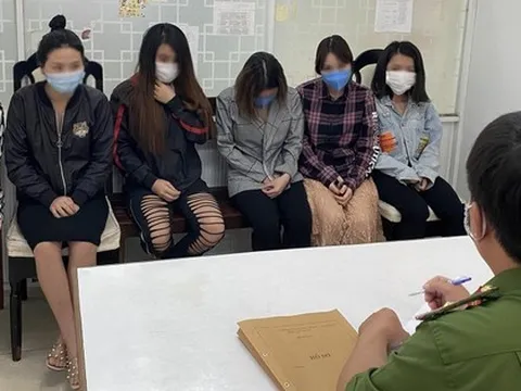 Đà Nẵng đề xuất hỗ trợ người bán dâm hoàn lương được học nghề