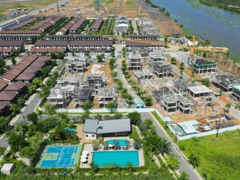 Ai đứng sau Tập đoàn giáo dục vừa mua sỉ 197 căn hộ có vị trí đắc địa, bao quanh bởi 3 mặt sông?