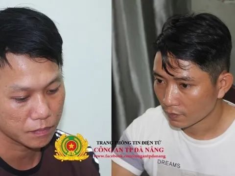 Bắt 2 thanh niên giả làm khách mua điện thoại để cướp giật