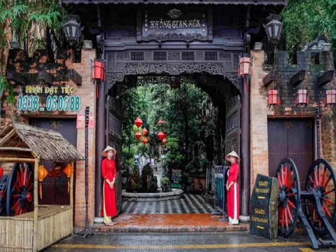 Đại gia Huy 'máy nổ': Từ đại gia nổi danh bỏ gần 500 tỷ xây quán cà phê đến tình cảnh bị ngân hàng siết nợ