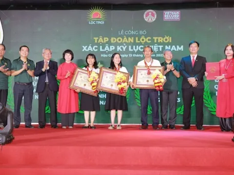 Tập đoàn Lộc Trời xác lập thêm 3 kỷ lục mới