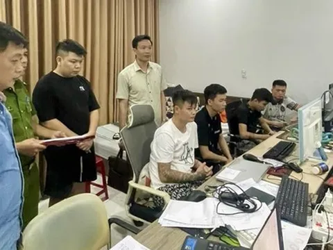 Phá đường dây cho 100.000 lượt người vay lãi suất “cắt cổ”