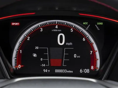 Nhận xe mới tinh mà ODO đã chỉ 50 km, có bất thường?