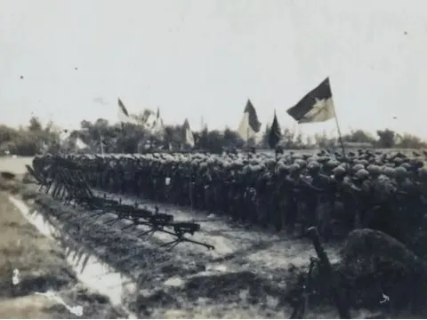 Liệt sĩ Phan Tứ Kỷ - Thư chiến trường và những tấm hình có lửa