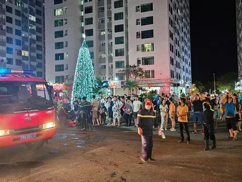 Nha Trang: Cháy căn hộ tại tòa Mường Thanh Viễn Triều, hàng trăm người tháo chạy