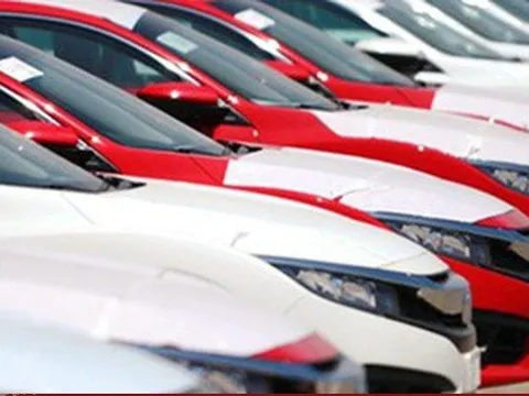 Việt Nam chi hơn 2,6 tỷ USD để nhập khẩu gần 111.300 chiếc ô tô trong 11 tháng