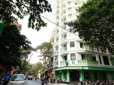 Cận cảnh các công trình bị Hà Nội yêu cầu kiểm tra, làm rõ