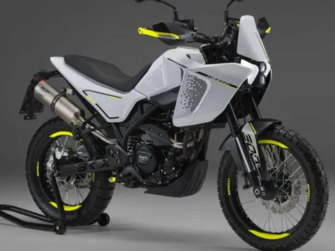 Benelli trình làng chiếc Adventure-tourer mới BKX 300 2024