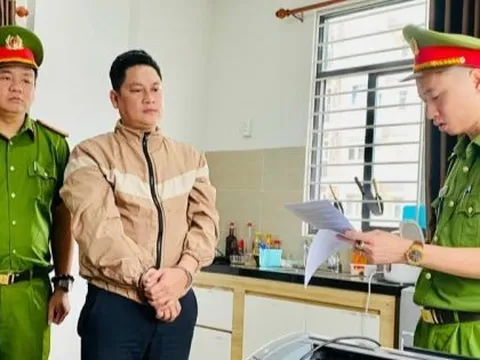 Bắt chủ tịch HĐQT và tổng giám đốc một công ty tài chính