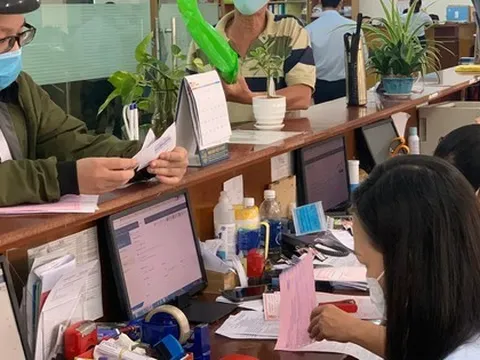 Viên chức quản lý có thể được bổ nhiệm lại nhiều lần để giữ một chức vụ