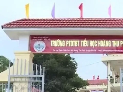 Vụ 11 học sinh ăn 2 gói mì tôm chan cơm: Chuyển cơ quan công an điều tra