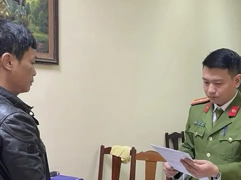 Bắt khẩn cấp một Phó phòng TN&MT ở Phú Thọ