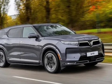 VinFast VF 9 thay đổi giá bán tại Mỹ