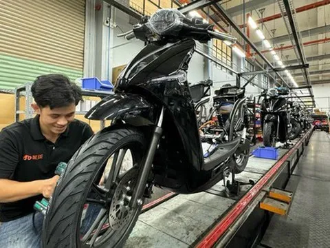 Xe máy điện "hot" trở lại