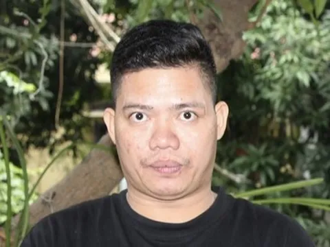 Lên mạng mua app để điều hành hoạt động cho vay lãi nặng