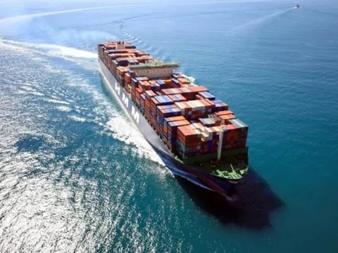 Cước vận tải biển tăng sốc hơn 300% chỉ trong 7 ngày, chuỗi cung ứng toàn cầu bị đe dọa vì đâu?