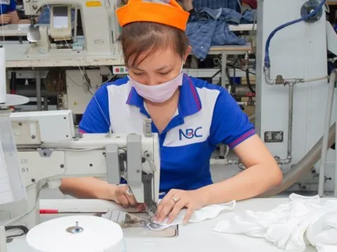 Nhiều địa phương công bố thưởng Tết Nguyên đán 2024, cao nhất hơn 5,6 tỉ đồng