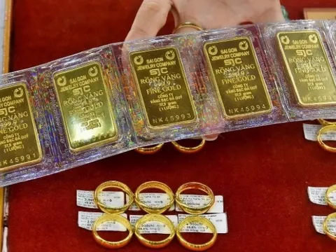 Giá vàng 26/12: Vàng SJC gần 80 triệu đồng/lượng