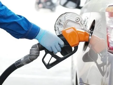 Giá xăng giảm nhẹ trong kỳ điều chỉnh cuối cùng của năm 2023