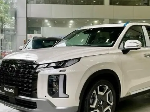 Giá Hyundai Palisade "hạ nhiệt" dịp cuối năm, giảm 70 triệu đồng