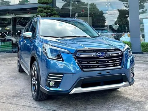 Nhiều hãng đồng loạt giảm mạnh giá xe đầu năm 2024: Subaru giảm cao nhất 410 triệu, Toyota giảm tới 120 triệu đồng