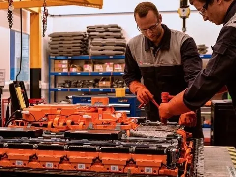 Pin ô tô điện có thể sửa được, chuyên gia ước tính mỗi lần sửa hết hơn 240 triệu nhưng vẫn rẻ hơn thay mới