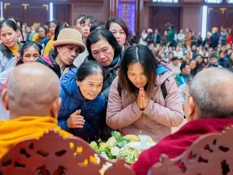 Bộ Văn hóa đề nghị xử lý hành vi lợi dụng di tích, lễ hội, tín ngưỡng để trục lợi