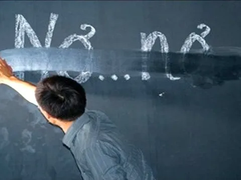 Hơn 20.000 tỷ đồng được chi để trả nợ trái phiếu, gọi tên những DN đã "xoá sạch sổ" trong năm 2023, dù lỗ cũng cố trả nợ trước hạn