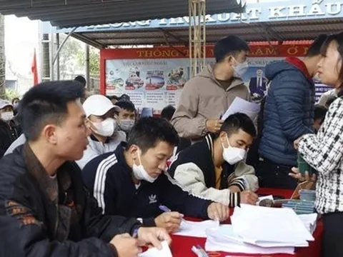 Hàn Quốc tạm gỡ quy định dừng tiếp nhận lao động 4 tỉnh của Việt Nam