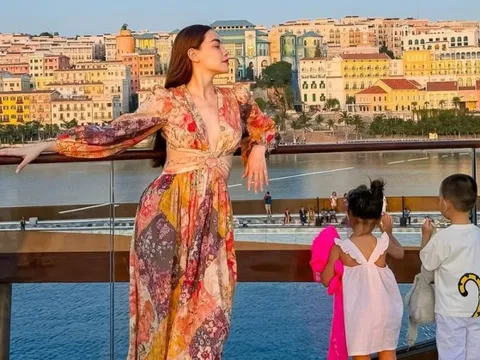 Hồ Ngọc Hà diện áo cắt xẻ gợi cảm khoe vòng 1, ngay lập tức được khen: Bà mẹ 3 con đẹp nhất showbiz Việt