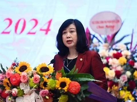 Bộ trưởng Y tế: Tình trạng thiếu thuốc, trang thiết bị vẫn còn diễn ra