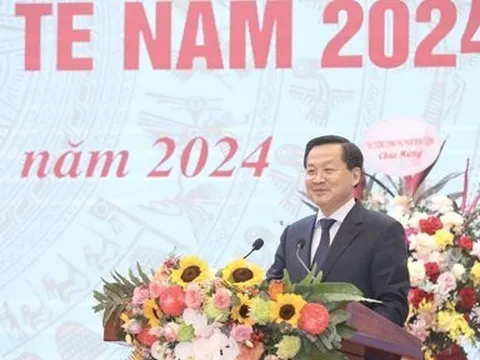 Tập trung đổi mới cơ chế tài chính y tế, tính đủ giá dịch vụ y tế