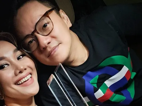 Thanh Hằng khoe được chồng đón khi tan làm, còn nhắc khéo chuyện "thưởng nóng"