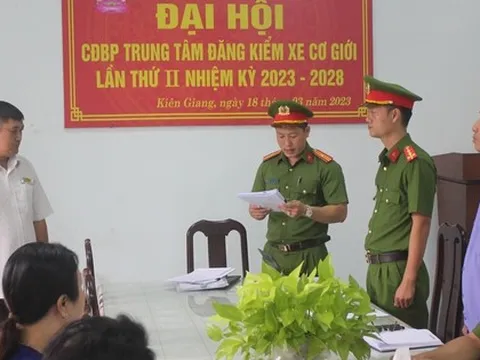 Nhận hối lộ, giám đốc trung tâm đăng kiểm ở Kiên Giang bị bắt