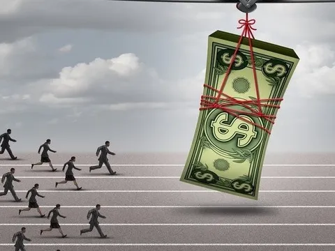 Người khôn ngoan: Khi người ta chạy theo trào lưu bán vàng, bạn nhất định phải đi bán xẻng!