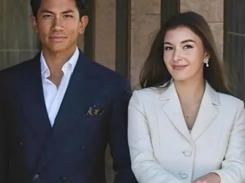 Cặp đôi Hoàng gia "đẹp như tranh", đang được quan tâm nhất hiện nay: Nhìn học vấn khủng của cả hai mà ngưỡng mộ!