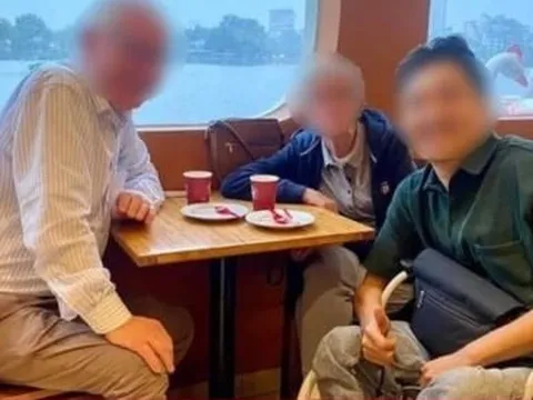 Xác minh thông tin TikToker bị đuổi khỏi quán phở vì ngồi xe lăn