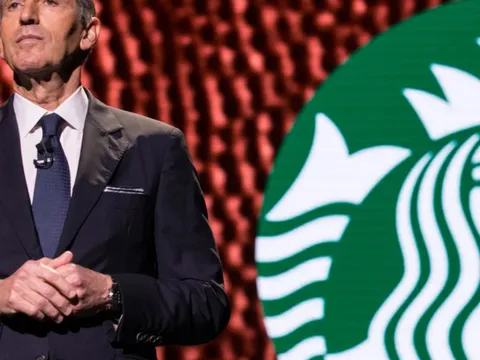 Những tỉ phú xuất thân bần hàn, phải mặc đồ từ bao tải rách, bán cả máu để lấy tiền nộp học: Kế thừa sự vất vả cũng là cách tôi luyện để đi đến thành công