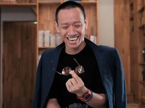 “Đừng tiêu tiền vì người khác”: Bài học của vlogger từng “mua cả núi” sơ mi và cravat vì nỗi sợ không được tôn trọng