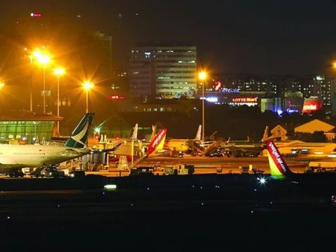 Cục Hàng không đề nghị tăng cường xe buýt phục vụ bay đêm dịp Tết