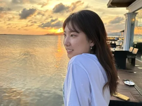 Lần đầu tới Vịnh Hạ Long, cô gái Nhật quyết định ở lại luôn Việt Nam: Cảnh tượng vô cùng đặc biệt